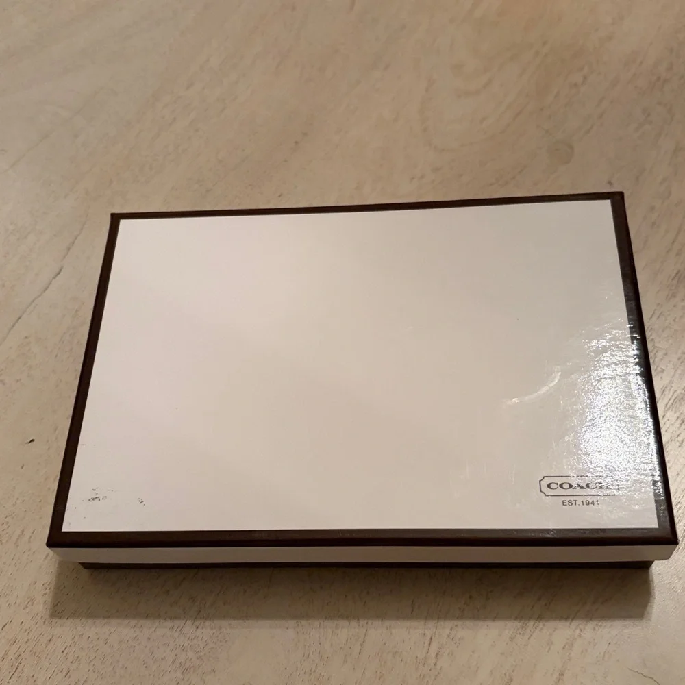 Vintage Coach Soho Wristlet - Picture 11 of 12